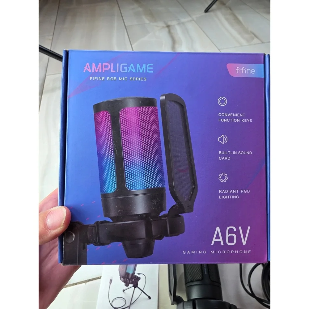 Fifine AmpliGame A6V USB Gaming‎ Microphone RGB Condenser Mic Tripod Stand S2